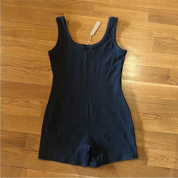 SKIMS COTTON RIB ONESIE in Soot NEW - Picture 8 of 11